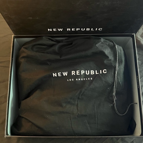 New Republic Ventura Suede Chelsea Boot Black Sz 11 - Picture 4 of 11